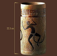 Ceramic vase depicting a monkey - Maya