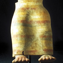 Detailed view of female ceramic figure